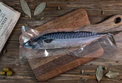 Скумбрия н/р свежемороженая